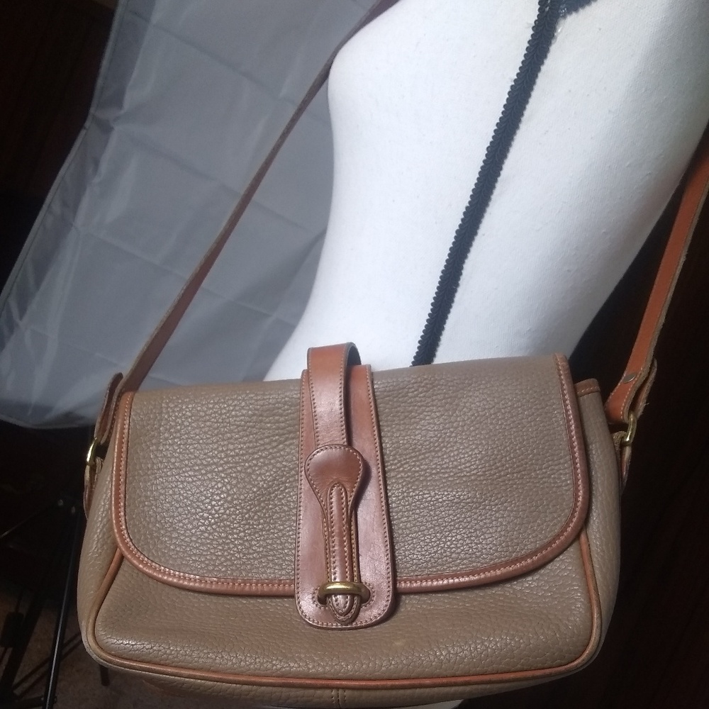Vintage Dooney and Bourke bag